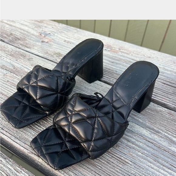 Zara Women Summer Black Quilted Block Heel Mules - Picture 5 of 7